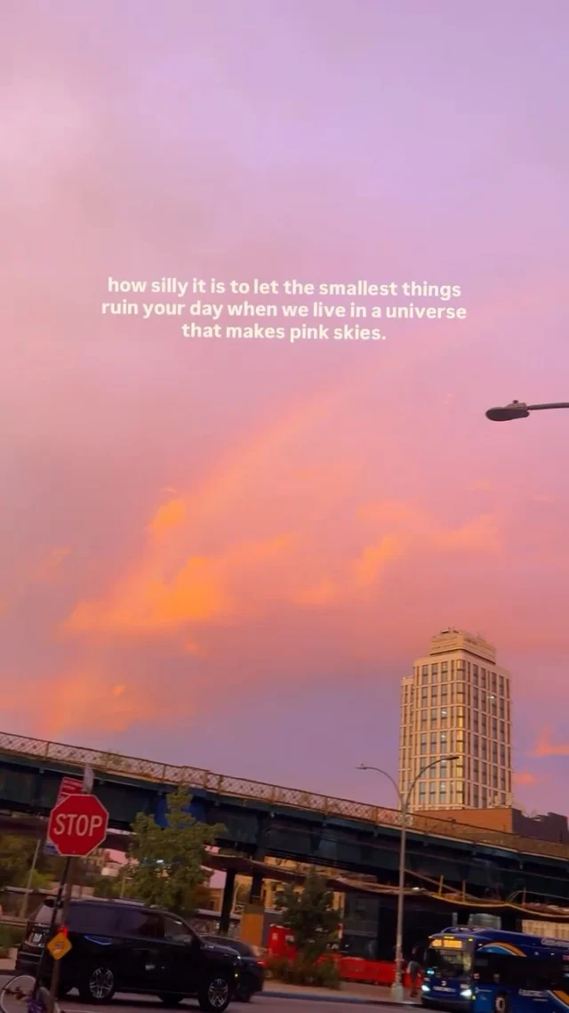 The more chaotic the world gets the more I slow down and connect to myself. 

Thankfully Mother Nature has been extra wild of late, showing us all who’s really boss. 🌈 🌧️ 🤸🏼‍♂️